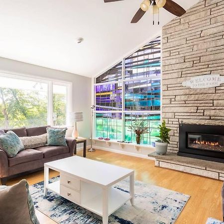 Unique Retreat With Private Patio, 4 King Beds And Bbq Vila Groton Exterior foto
