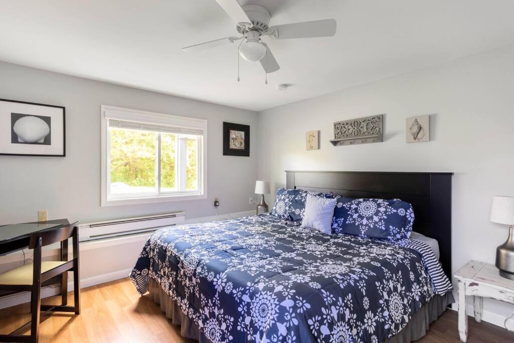 Unique Retreat With Private Patio, 4 King Beds And Bbq Vila Groton Exterior foto